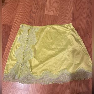 Savage x Fenty skirt medium
